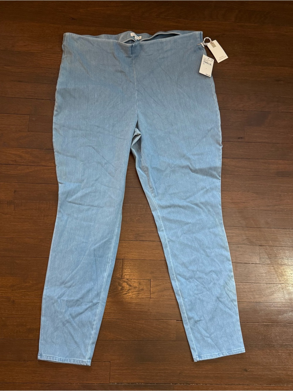 Good American Light Blue Size 6 Stretchy Denim Jeans Pull On Style NWT